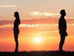 委托他人办理婚姻档案调取需要哪些材料？